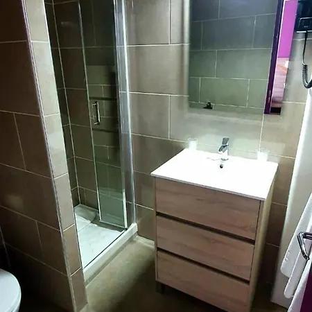 فندق Des Pyrenees - Entre Bastille Et Nation