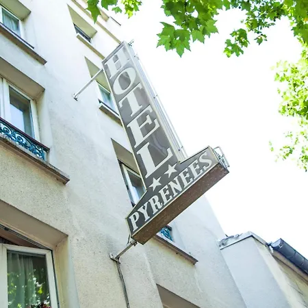 Des Pyrenees - Entre Bastille Et Nation Hotel 2*