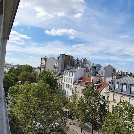 Des Pyrenees - Entre Bastille Et Nation